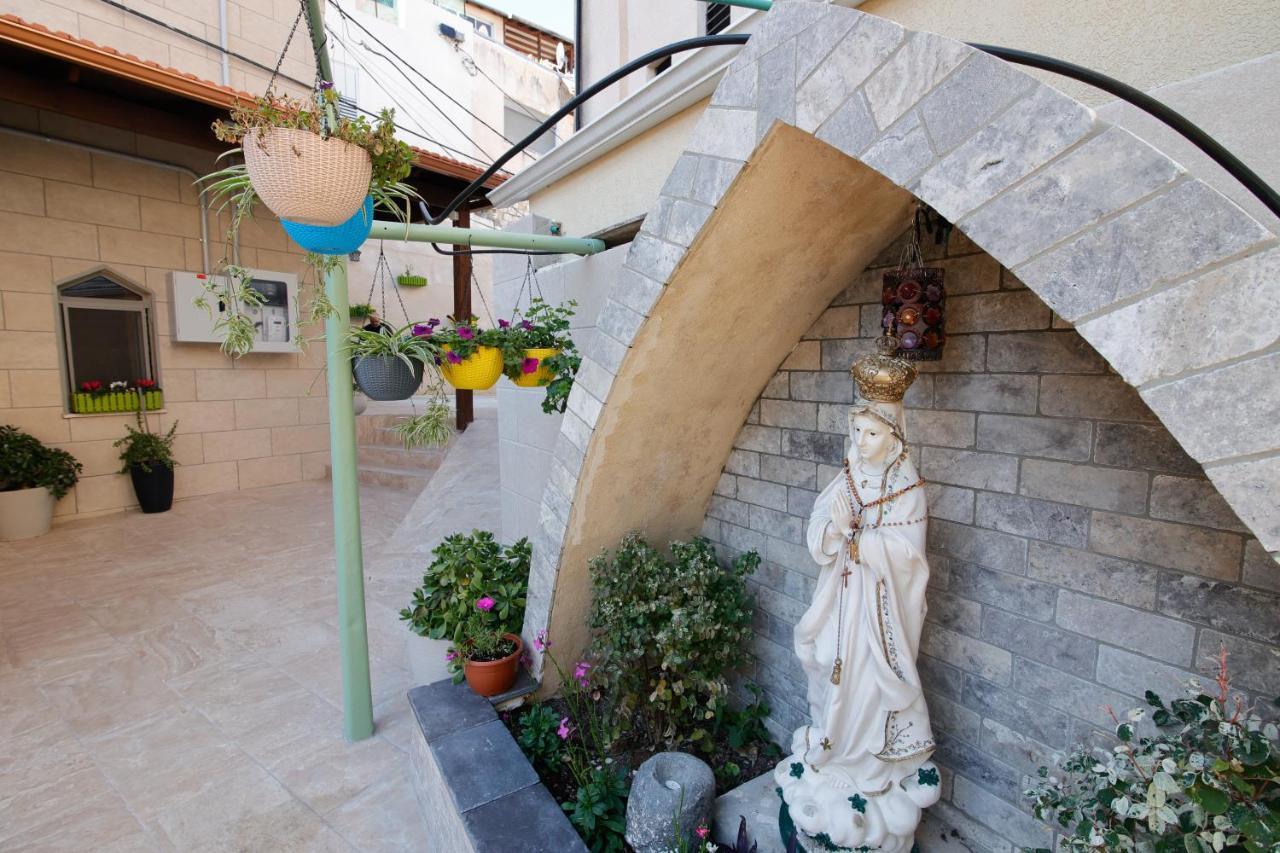 Louis GuestHouse Nazareth Extérieur photo