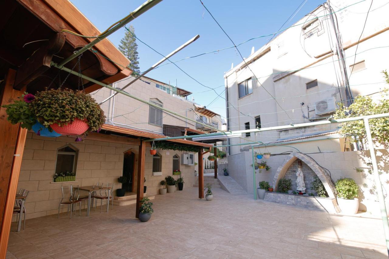 Louis GuestHouse Nazareth Extérieur photo